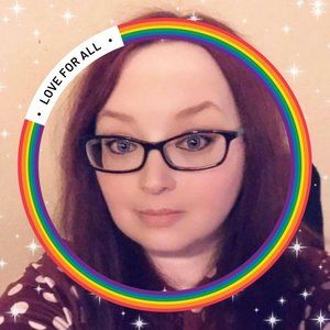 Meet your Posher, Valarie